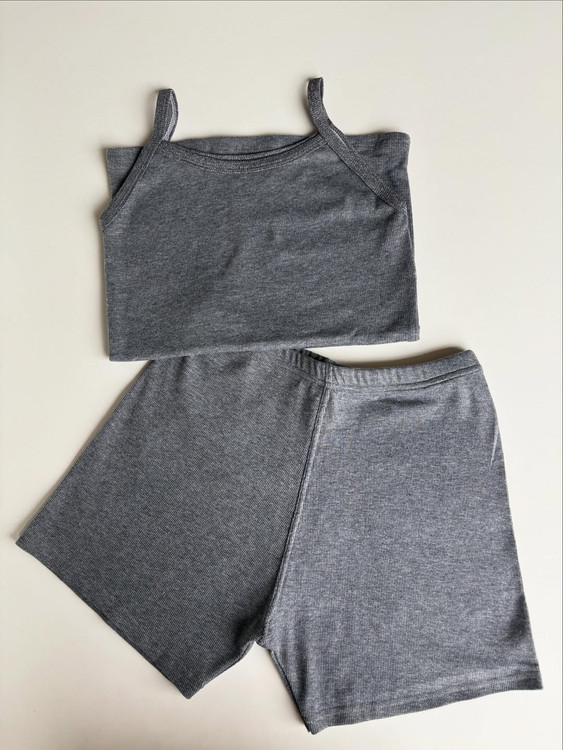 خرید انلاین تاپ و شورتک کبریتی یقه خشت دخترانه