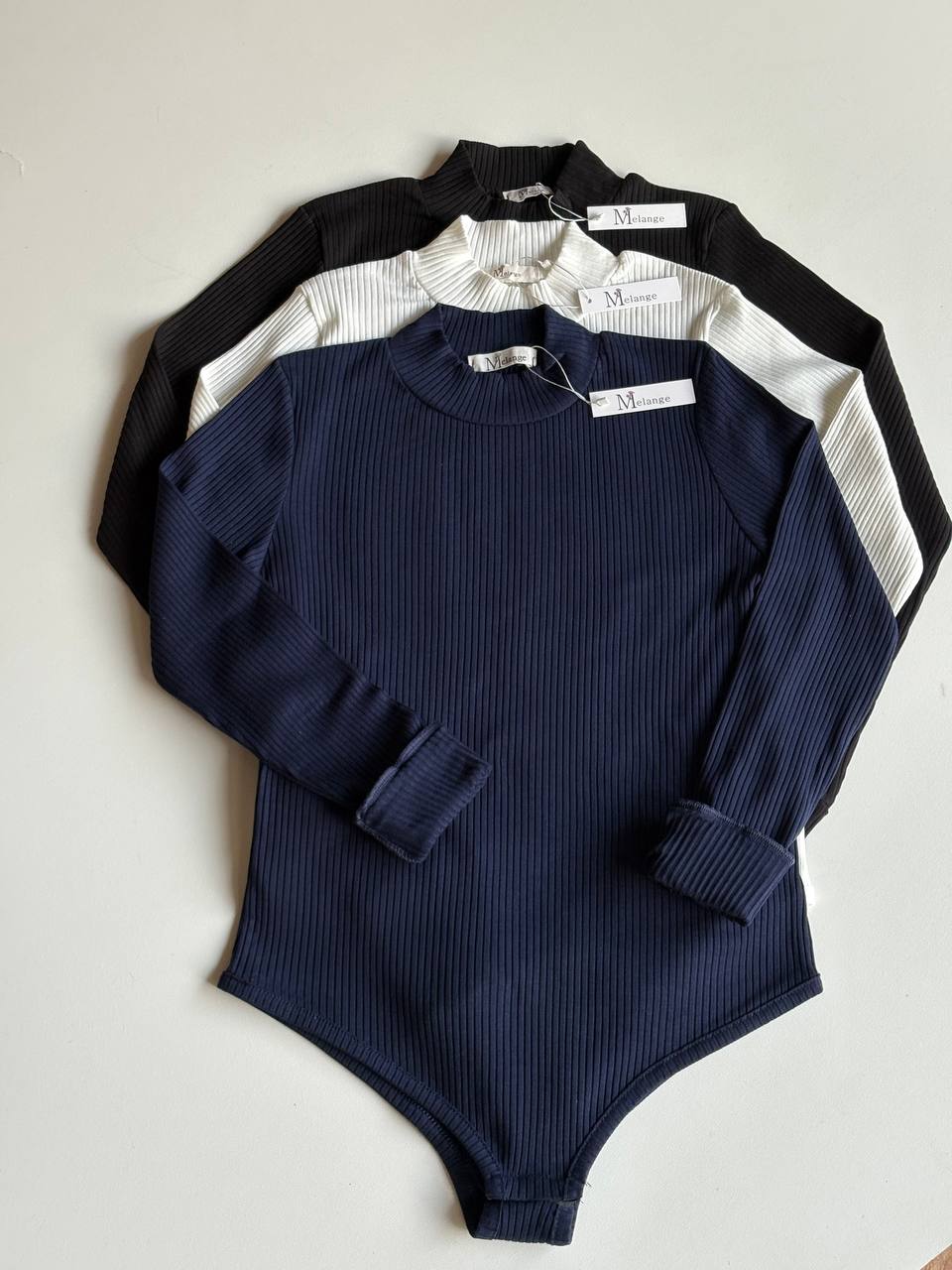 قیمت بادی یقه ایستاده با استین فینگر