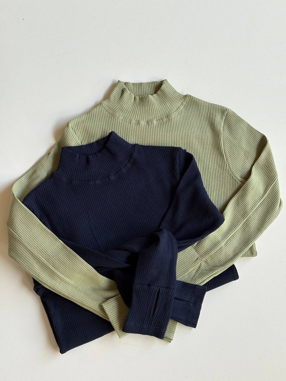 بلوز کبریتی یقه ایستاده استین فینگر