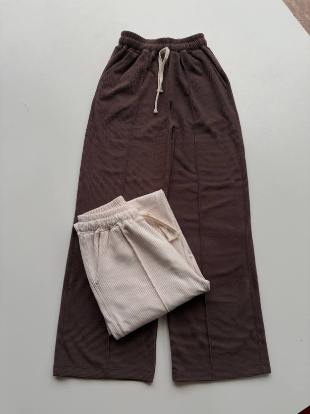 خرید انلاین شلوار زنانه مخمل نیم بگ